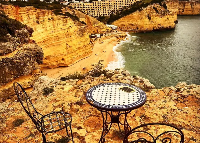 Luisela Mar Algarve * カルヴォエイロ