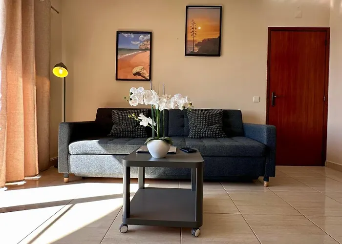 Luisela Mar Algarve * カルヴォエイロ